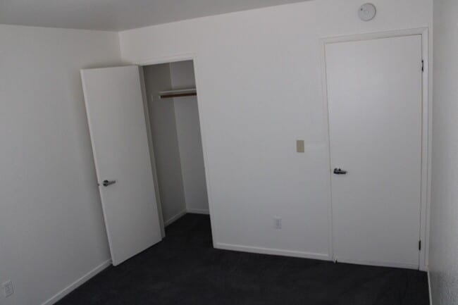 Building Photo - 258 Napoli Ct