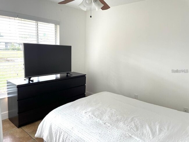 Building Photo - 11331 Cardiff Dr