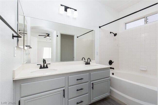 Building Photo - 3790 Crest Horn Dr