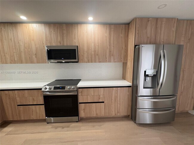 Building Photo - 9881 NW 52nd Terrace