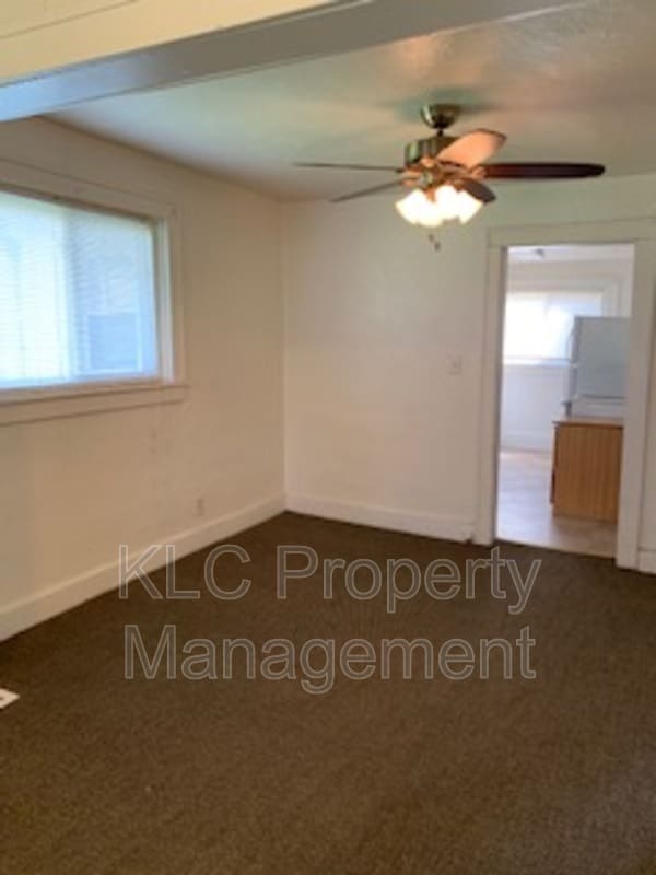 Building Photo - 411 E McKinley Ave