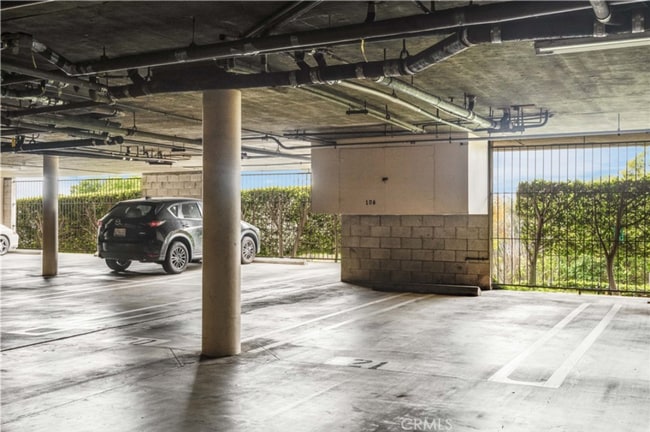 Building Photo - 29600 Island View Dr