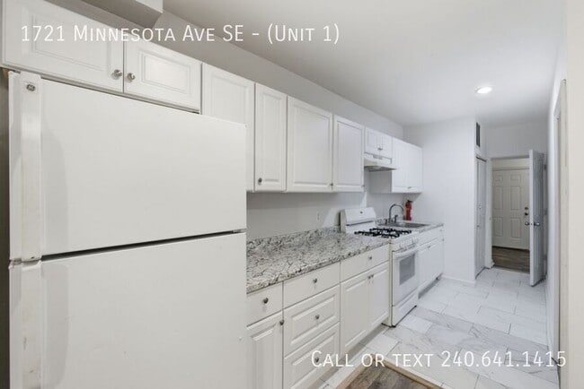 Building Photo - 1721 Minnesota Ave SE