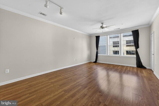 Building Photo - 12001 Market St