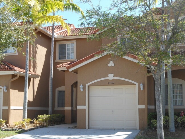 Building Photo - Cutler Bay Townhouse