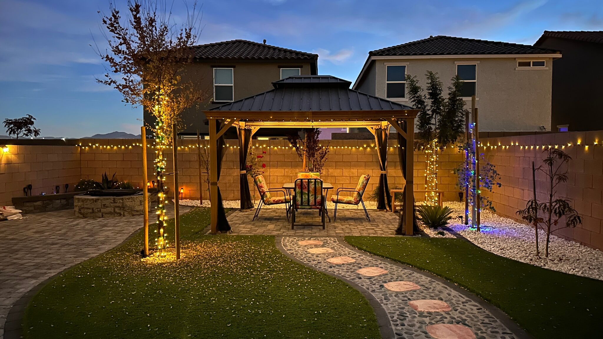 Building Photo - 3953 Painted Lady Ave