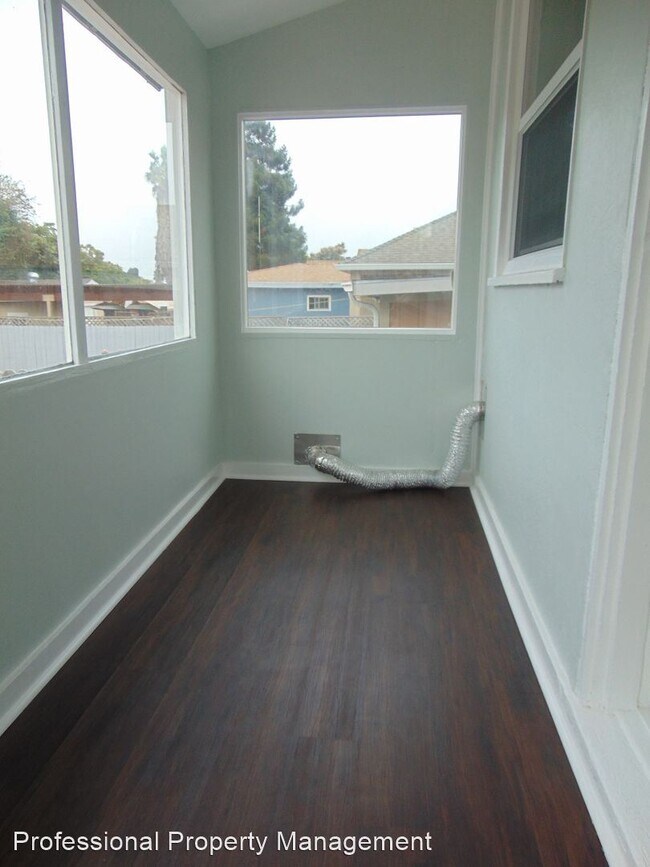 Building Photo - 2 br, 1 bath House - 2550 Clinton Avenue