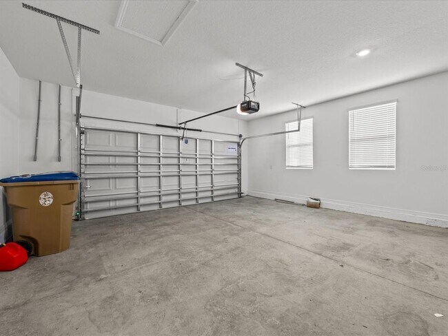Building Photo - 6505 Cyrils Dr