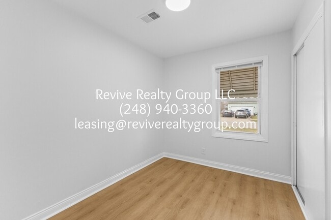 Building Photo - 25630 Tecla Ave