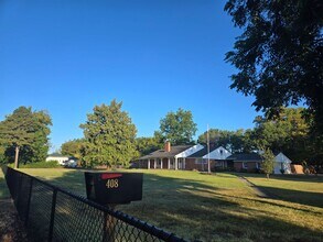 Building Photo - Premium Listing: Historic Estate + Acreage...