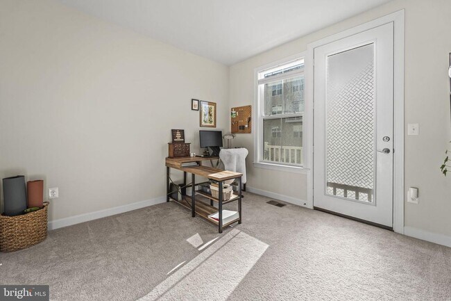 Building Photo - This beautiful 3 bed 2.5 bath 2-story condo provides a grand feeling with tall ceilings & over 16...