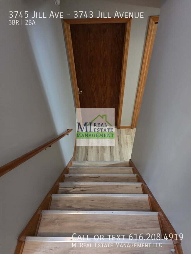 Building Photo - 3745 Jill Ave