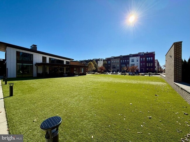 Building Photo - 43544 Jefferson Park St