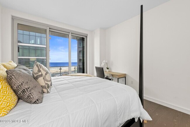 Building Photo - 15 Morris Ave