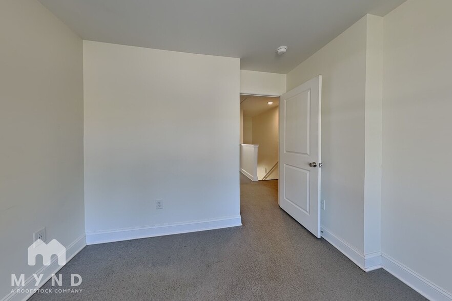 Building Photo - 2408 Eagle Creek Ct