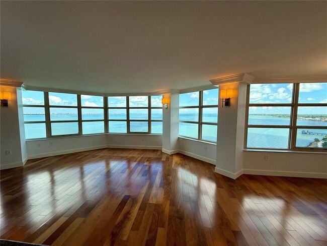 Building Photo - 988 Blvd of the Arts