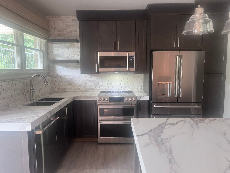 Building Photo - 6589 Rio Vista Ct