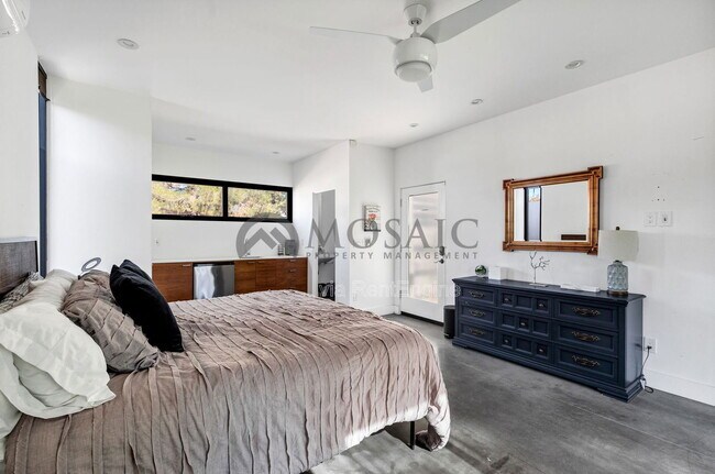 Building Photo - 8413 E Welsh Trail