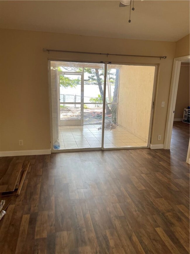 Building Photo - 5512 N Park Rd