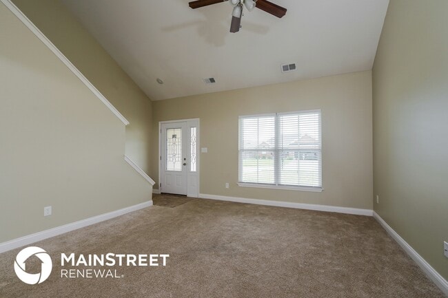 Building Photo - 9825 Valley Farms Blvd