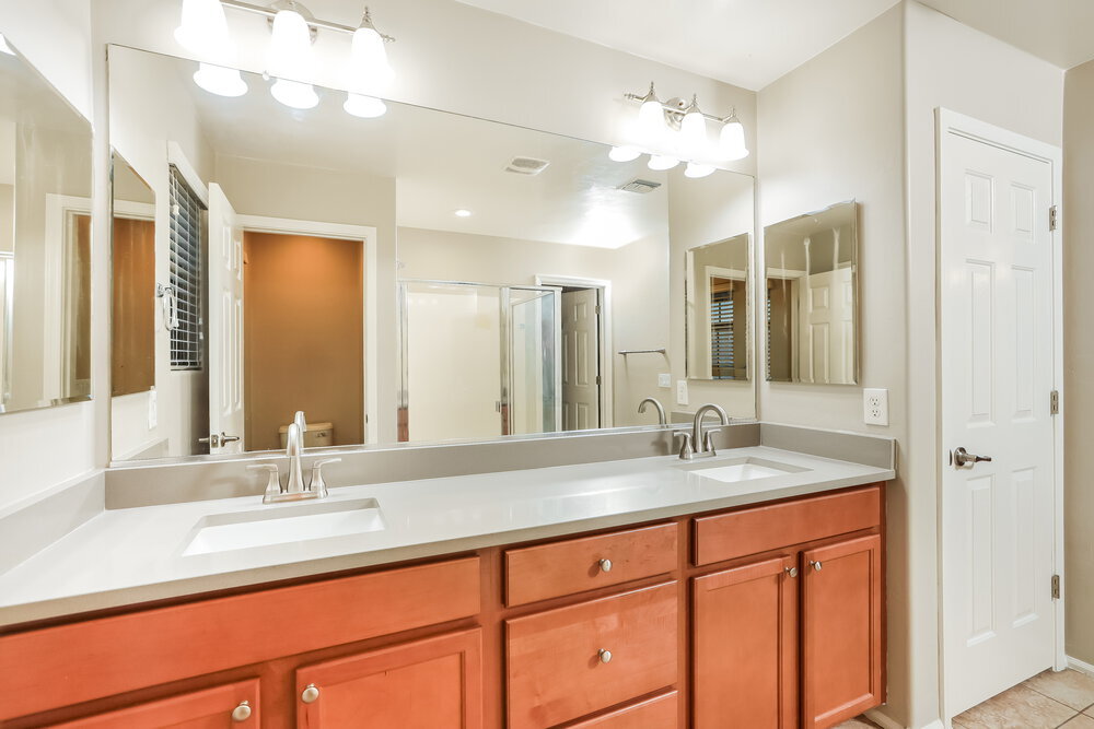 Building Photo - 6851 W Leeward Cove Way