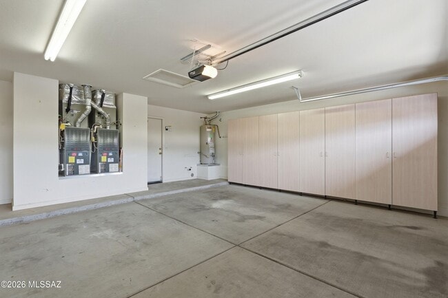 Building Photo - 38994 S Windwood Dr