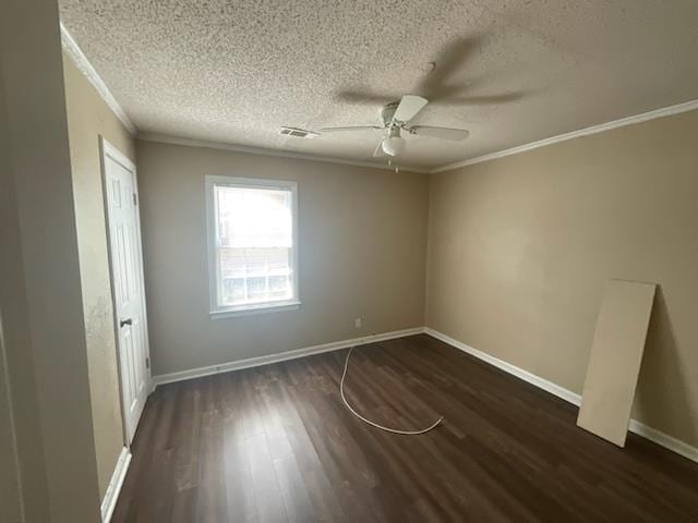 Building Photo - 1536 Delano Ave