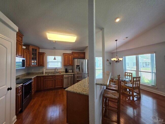 Building Photo - 949 Osprey Ct