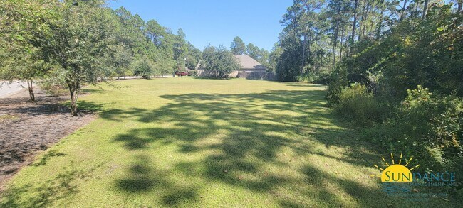 Building Photo - Stunning 5 bedroom home in Santa Rosa Beach!