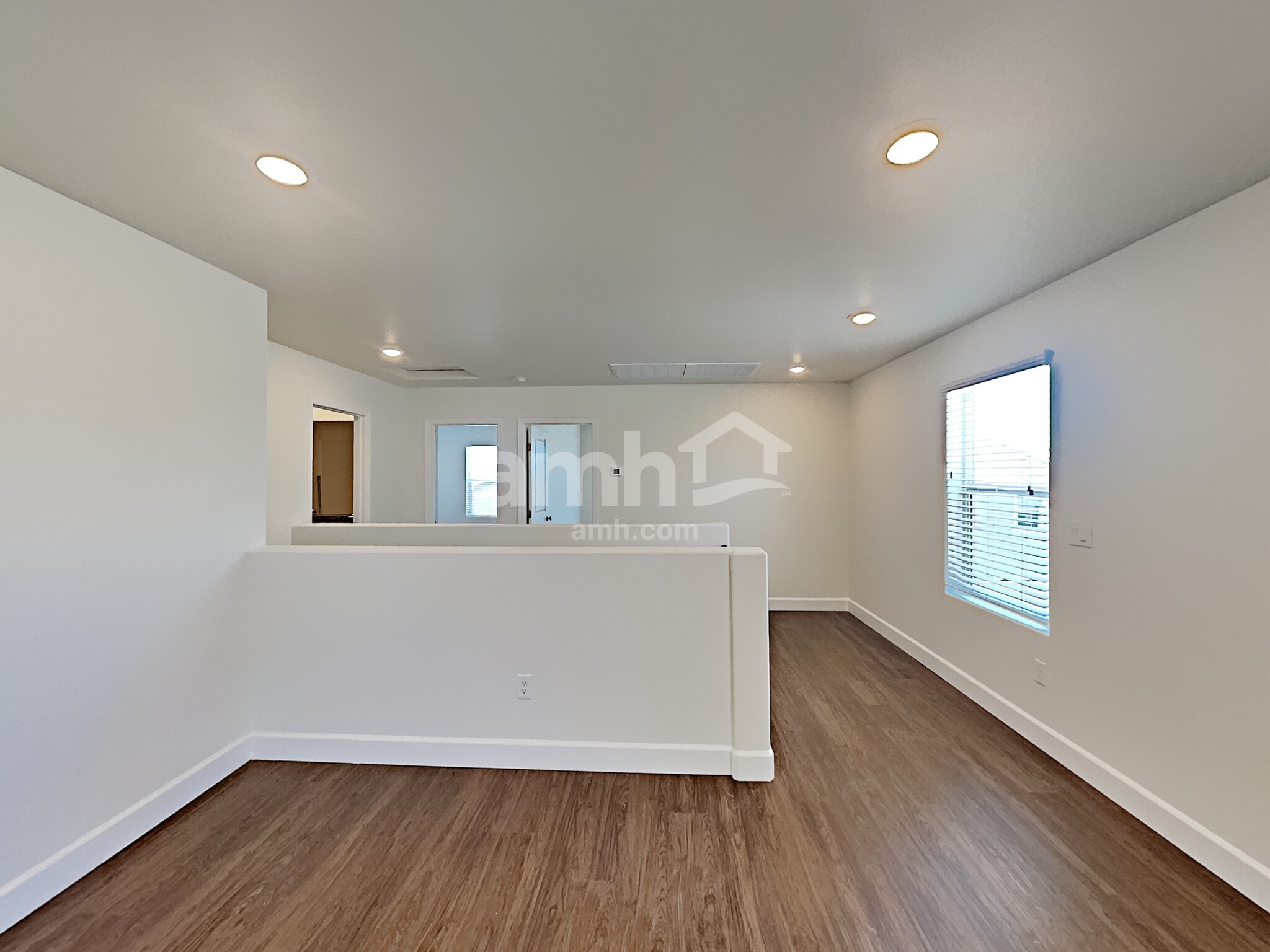 Building Photo - 1509 Garden Swing Ave