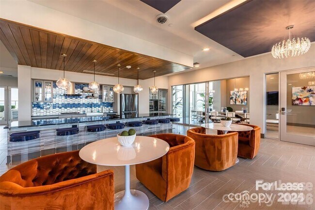 Building Photo - 13230 Ballantyne Corporate Pl