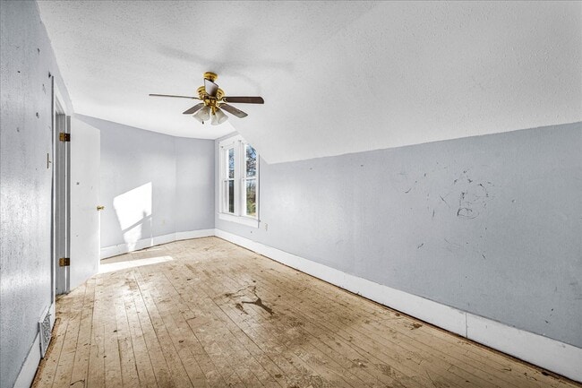 Building Photo - 25998 N Dal Bar Rd