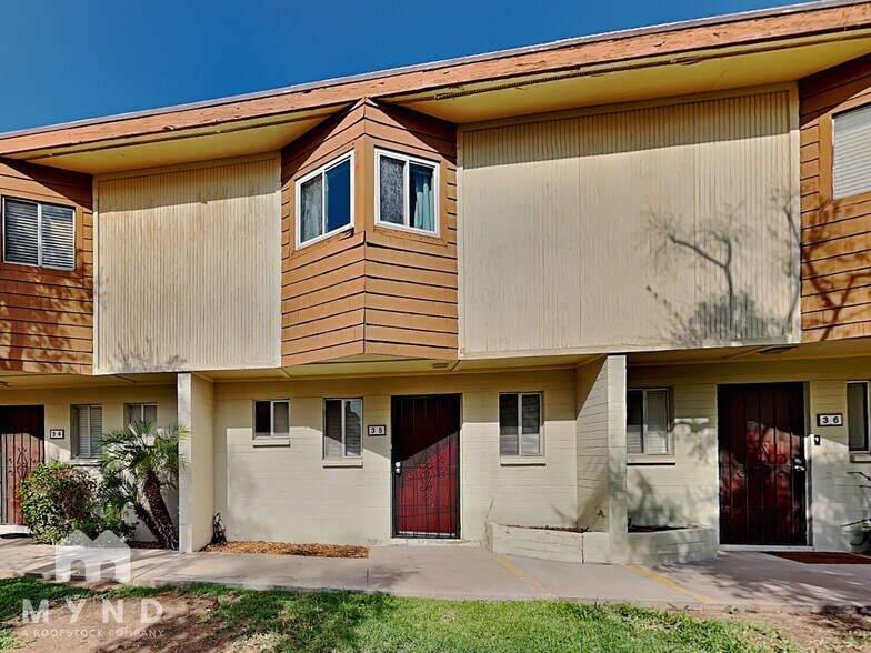 Primary Photo - 6040 N 15th St