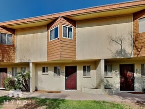 Building Photo - 6040 N 15th St