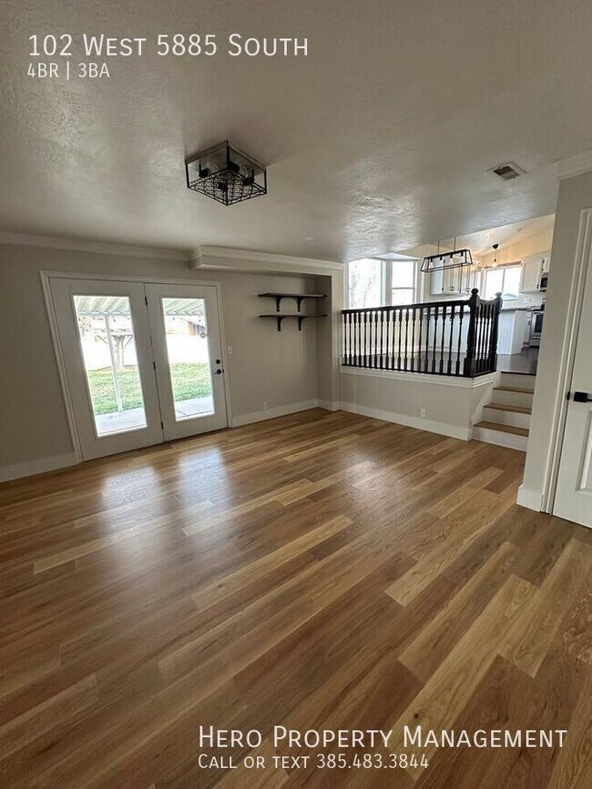 Building Photo - 102 W 5885 S