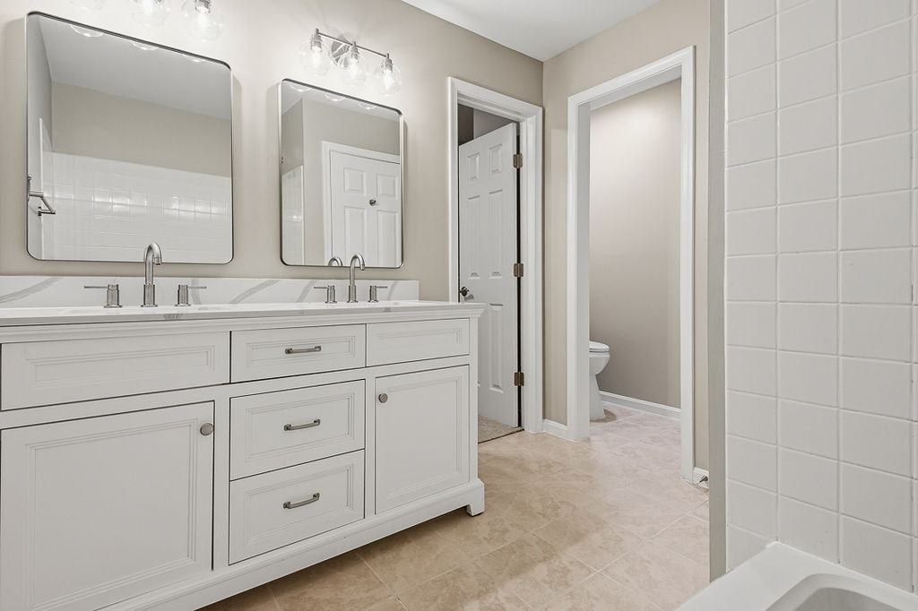Building Photo - 11180 Rienzi Pl