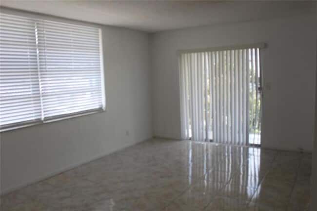 Building Photo - 1720 Funston St