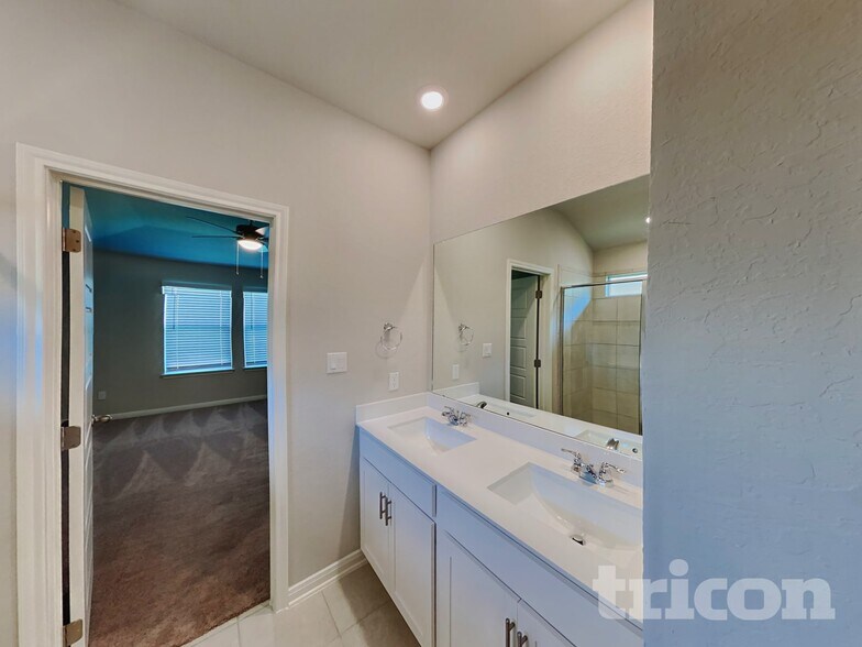 Building Photo - 5723 Jayden Pass