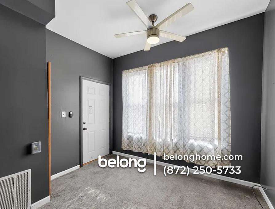 Building Photo - 1144 W 68th St