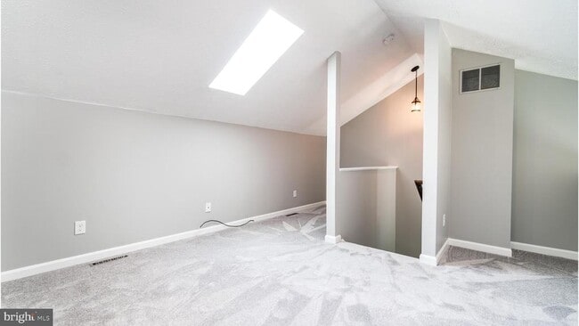 Building Photo - 2632 Daniel Terrace