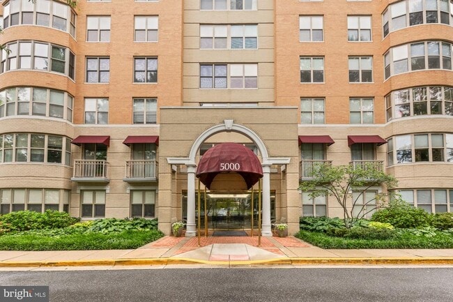 Building Photo - 5000 Battery Ln