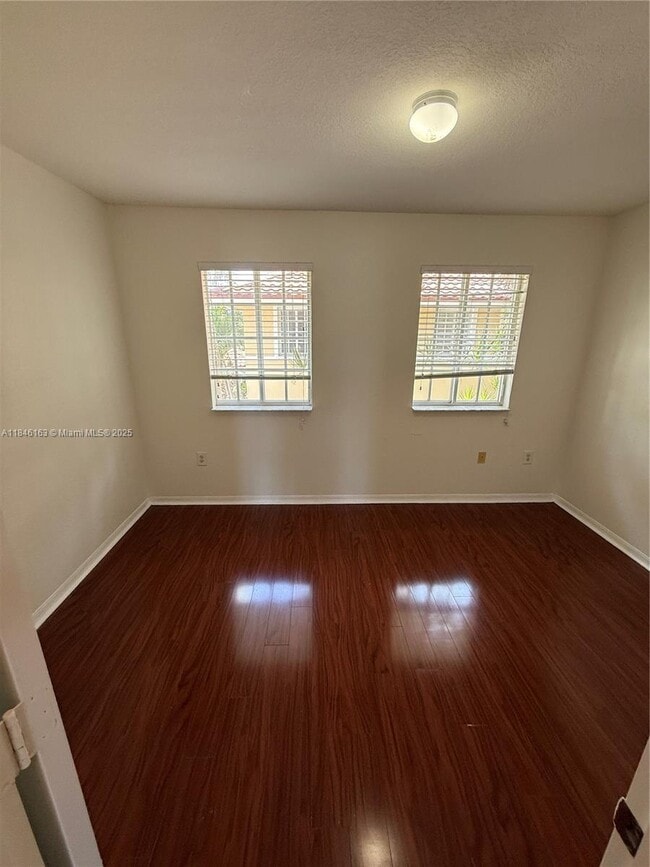 Building Photo - 2082 NE 167th St