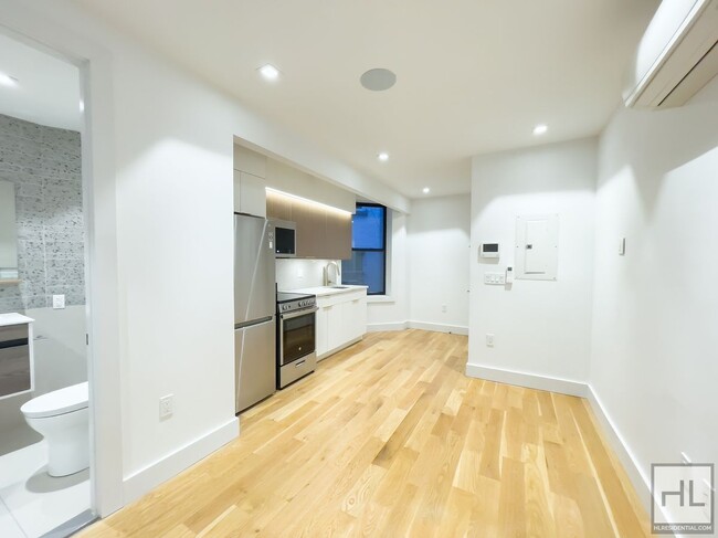 Building Photo - EAST 96 STREET / Renovated 1-Bed 1-Bath / ...