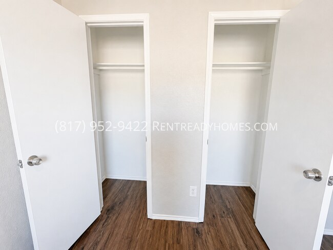 Building Photo - 10308 Oak Branch Ln