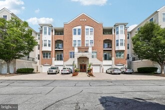 Building Photo - 5910 Great Star Dr