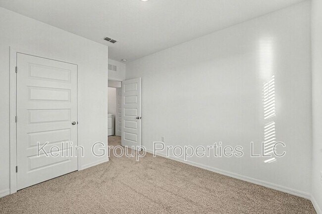 Building Photo - 4344 Butterscotch Cir