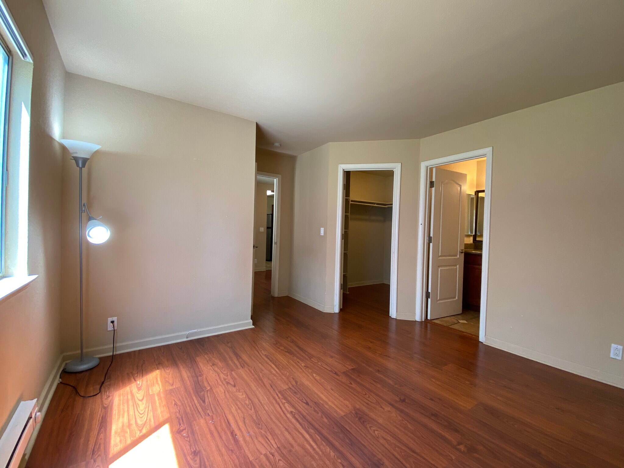 Building Photo - 3268 Red Cedar Terrace