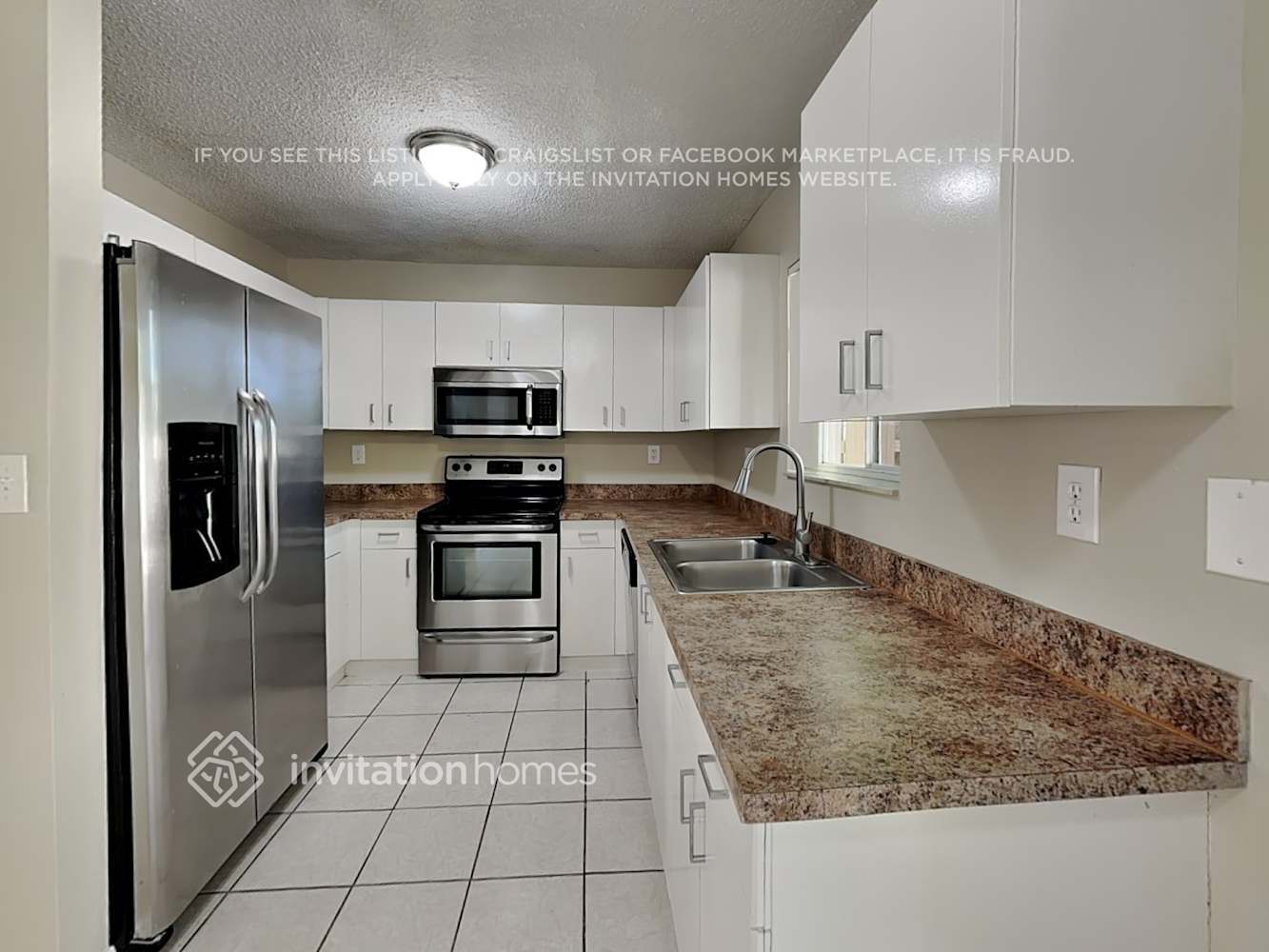 Building Photo - 16601 SW 96th Terrace