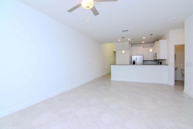 Building Photo - 3172 Bryant Park Dr