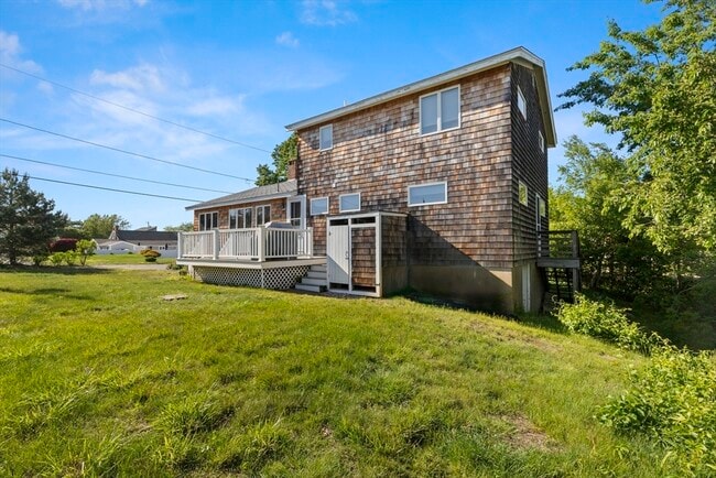 Building Photo - 11 Sleepy Hollow Rd